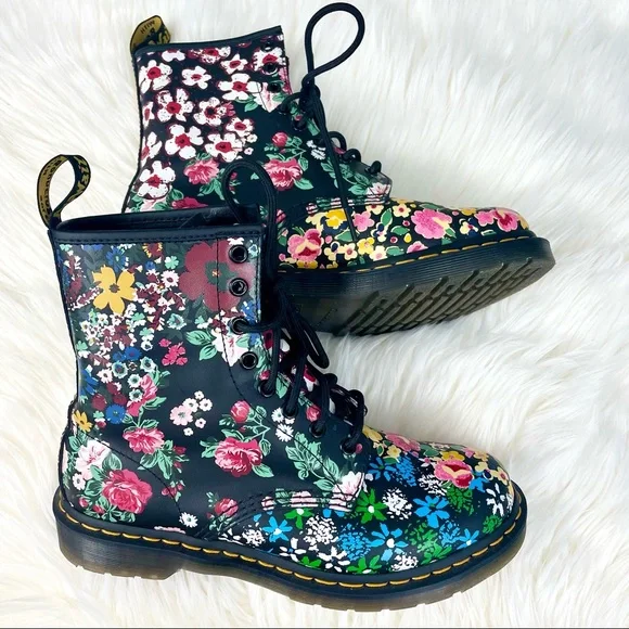 SOLD OUT Dr Martens 1460 Pascal Floral Mash Up Lace Up Black Combat Boots Sz 9 - Picture 7 of 13